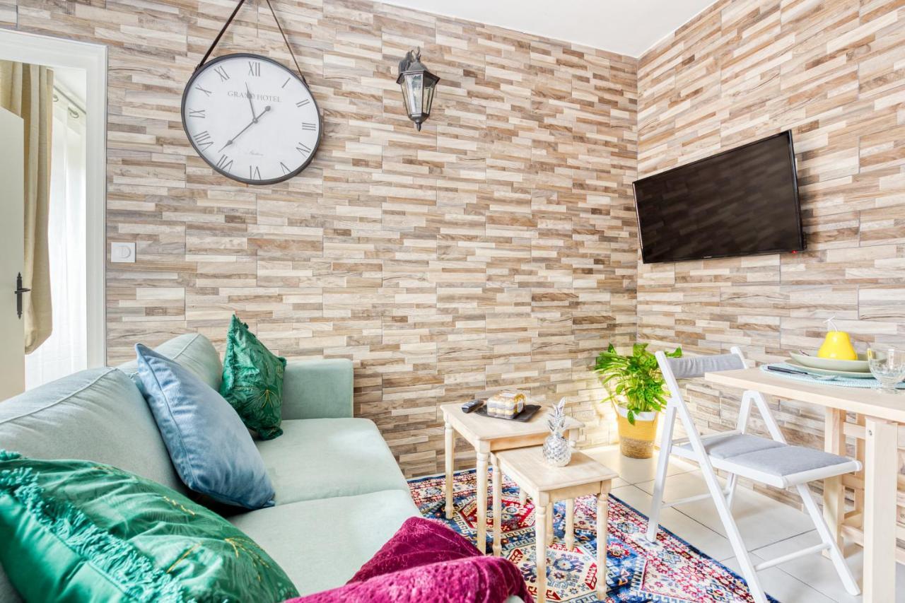 Apartament Rer C A 4 Minutes A Pieds Chateau De Versailles 15 Minutes A Pied Zewnętrze zdjęcie
