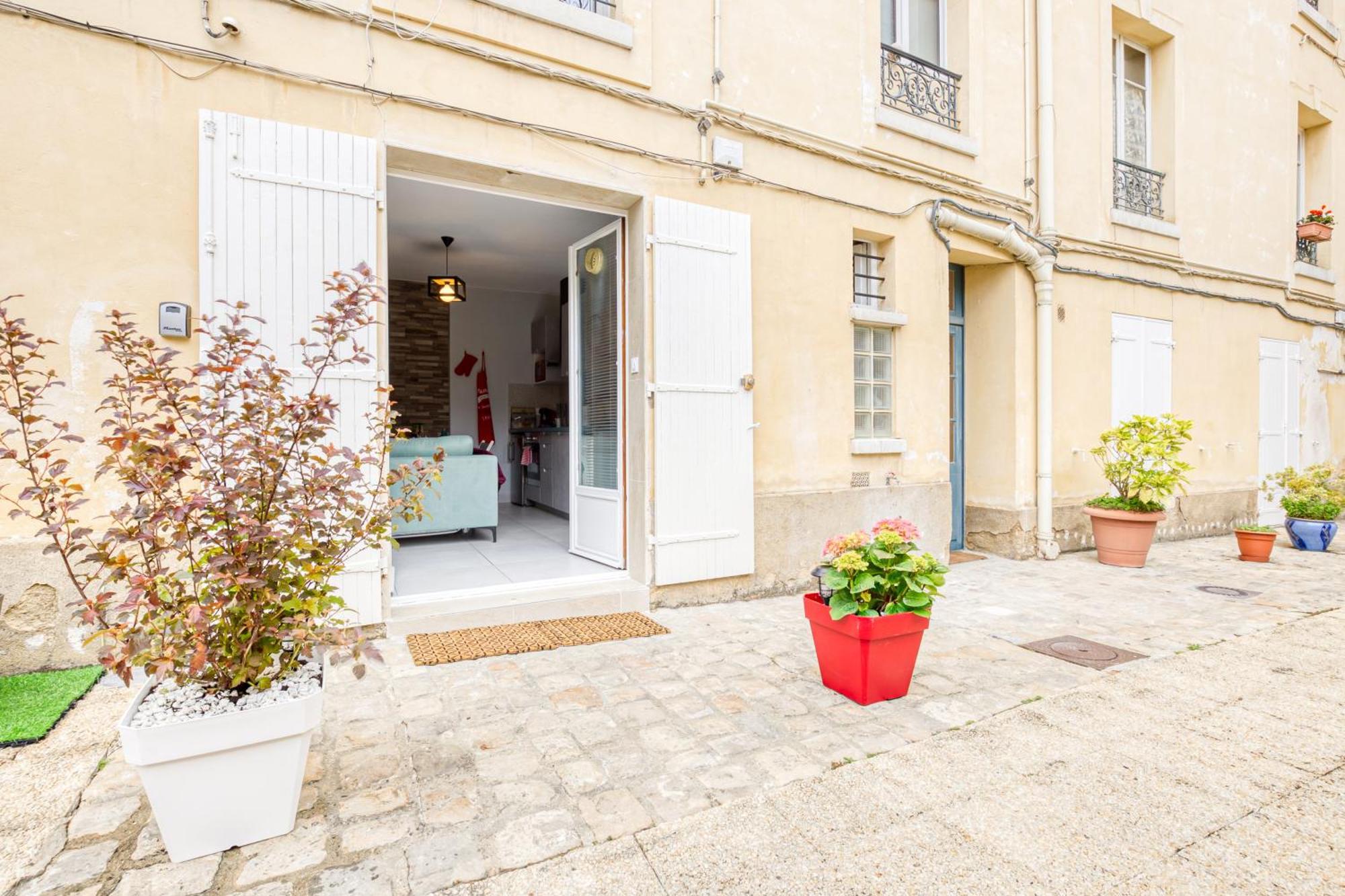 Apartament Rer C A 4 Minutes A Pieds Chateau De Versailles 15 Minutes A Pied Zewnętrze zdjęcie